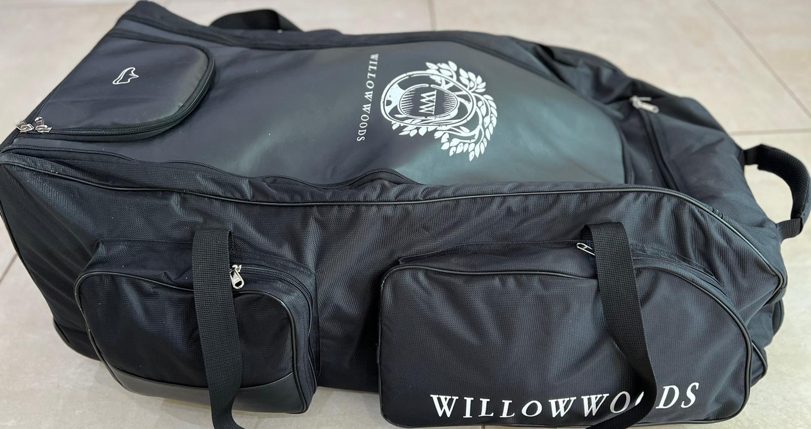 Willow Woods Cricket Wheelie Kit Bag